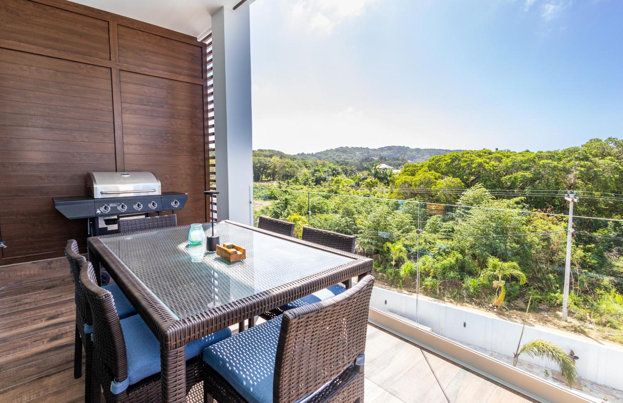 Acqua Di Mare Resort West Bay Ngoại thất bức ảnh