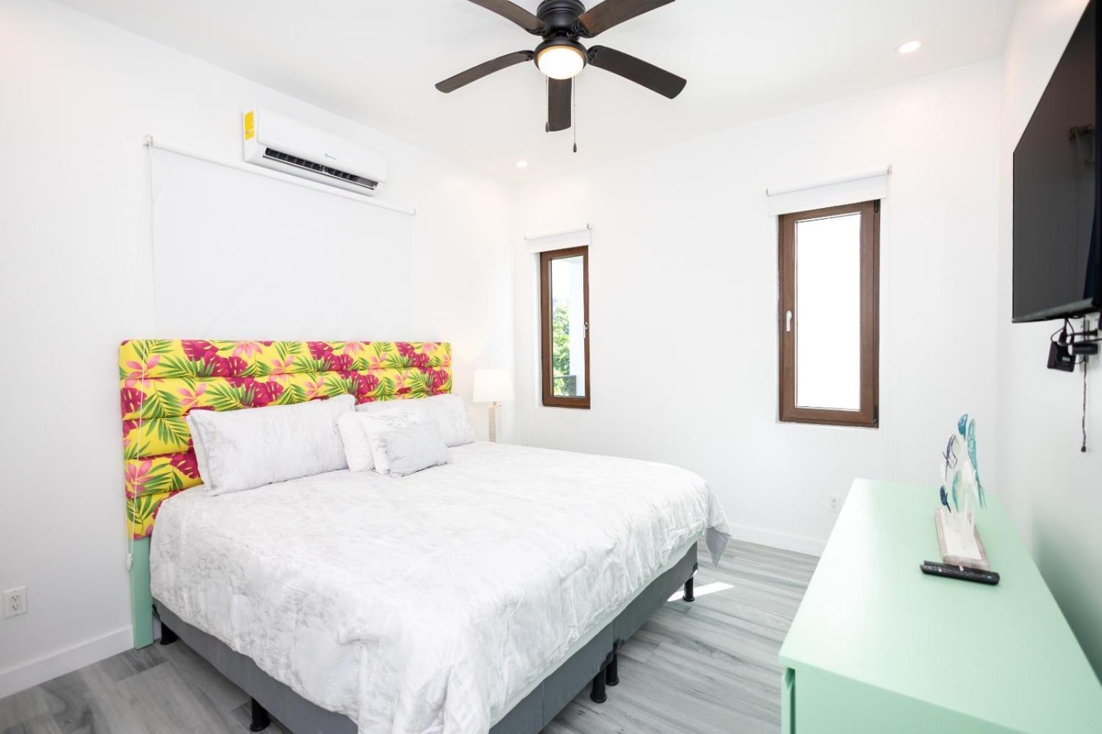 Acqua Di Mare Resort West Bay Ngoại thất bức ảnh